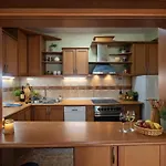 Sunny Duplex With Vodno View And Tour Guide Host