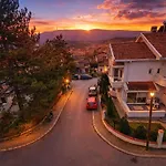 Sunny Duplex With Vodno View And Tour Guide Host Skopje