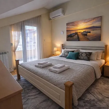 아파트 Sunny Duplex With Vodno View And Tour Guide Host *